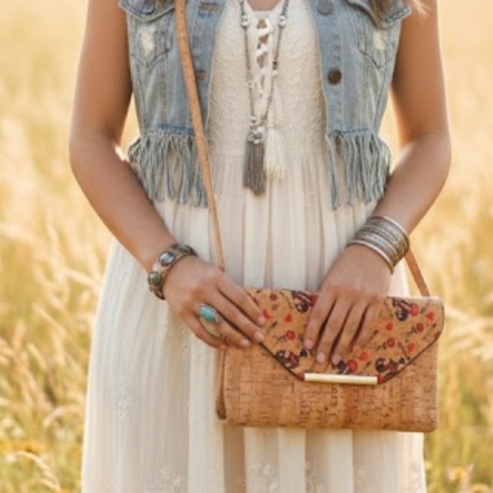 NEW Portugal Cork Clutch Purse with Strap